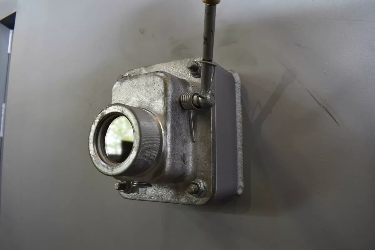 i8-500A — view 3